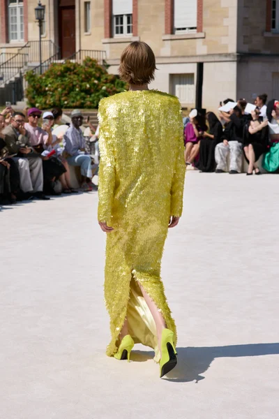 Look 81